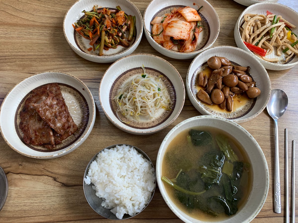 백반파는 빈대떡집